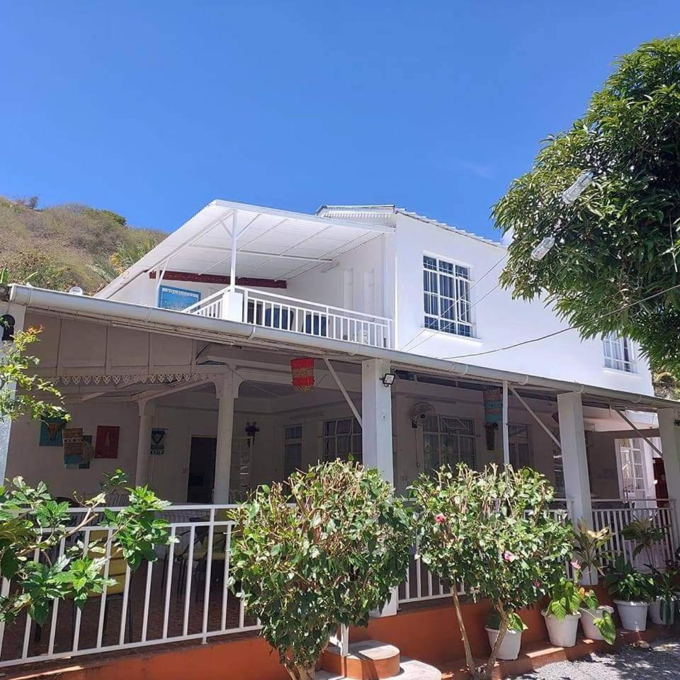 Ohana Guest House 포트 마투린 외부 사진